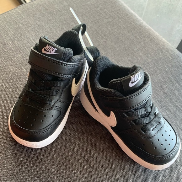 NIKE Court Borough Low 2 - Baby Shoes - Brand New - Picture 1 of 8